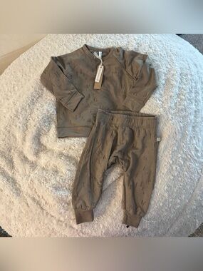 Gunamuna Crewneck Set
